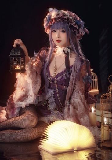 相亲对象是自己的学生动漫
