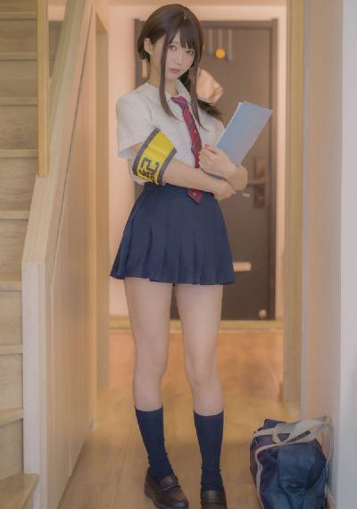 漂亮的女秘书在线观看