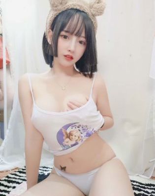 美丽教师1975未删减