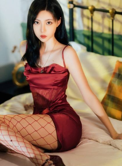 乳房与月亮