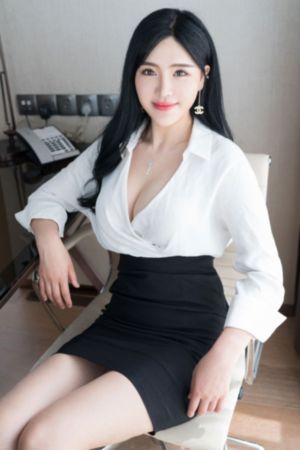 姐姐的朋友来家里做客免费观看