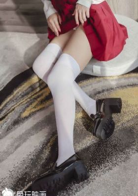 强袭魔女