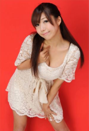 玉腿扛肩上仙子陆雪琪侵犯