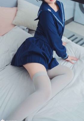 蜜桃臀工地嫂