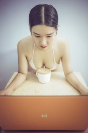 欧美黄色三级