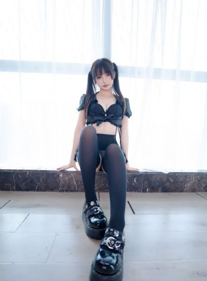 丰满的女房东4在线观看