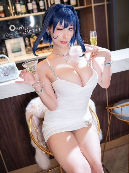 《黑皮辣妹》