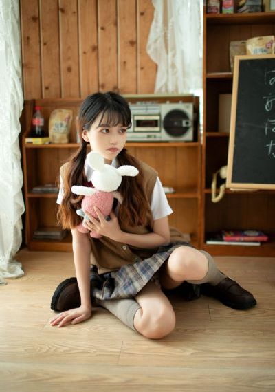 女机械人在线