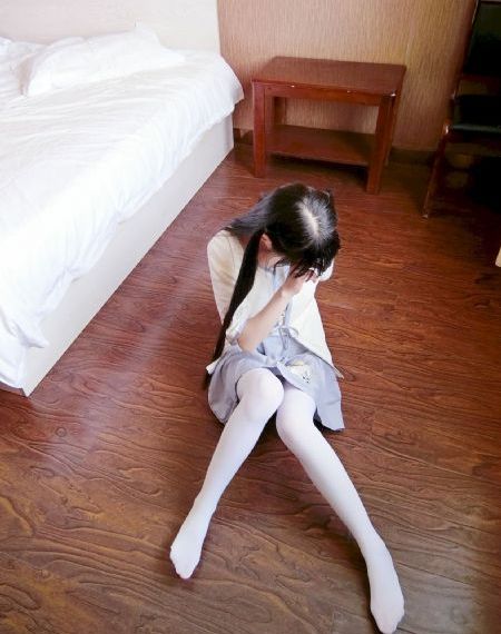 办公室浪荡女秘h文