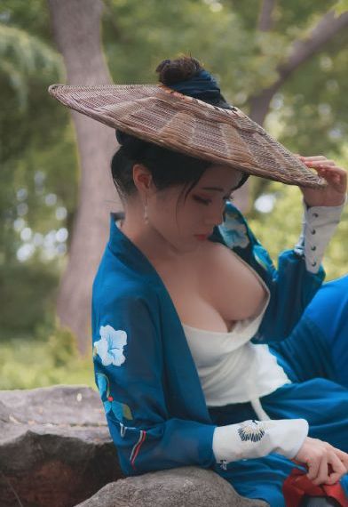 两个女人的诱惑电影