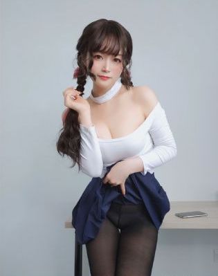 裙子里面的怪兽